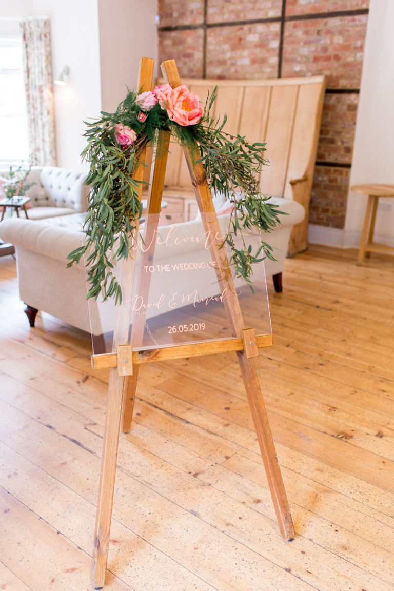 Welcome- maireaddavidwedding-philippa-sian-photography-2