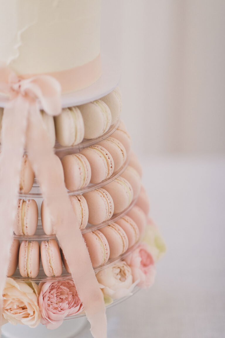 We-Are-The-Clarkes-and-Scrumptious-Bakes-Wedding-Inspiration